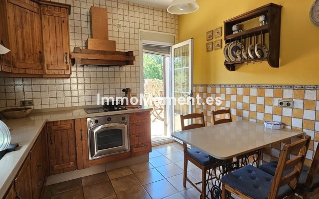 Resale - Detached villa - Marbella - El Rosario