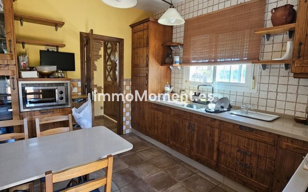 Resale - Detached villa - Marbella - El Rosario