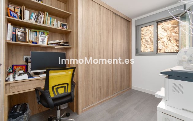 Resale - Apartment - Benalmadena - Benalmadena Pueblo