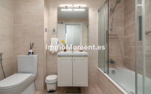 Resale - Apartment - Benalmadena - Benalmadena Pueblo