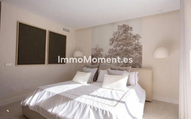 Revente - Appartement - Marbella - Nueva Andalucía