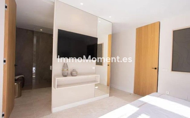 Revente - Appartement - Marbella - Nueva Andalucía