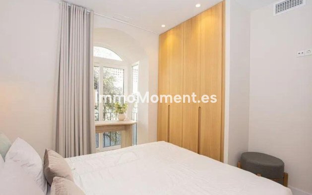 Revente - Appartement - Marbella - Nueva Andalucía