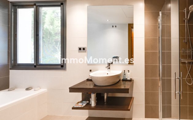 Resale - Detached villa - Mijas - Calanova Golf