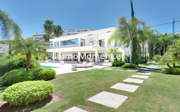 Resale - Detached villa - Mijas - Calanova Golf