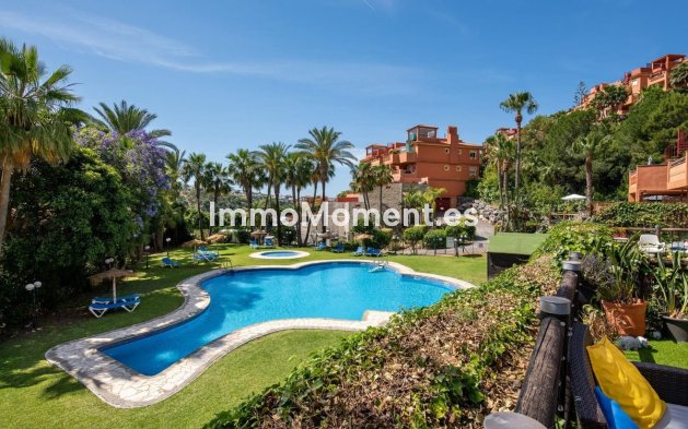 Resale - Apartment - Marbella - Reserva de Marbella