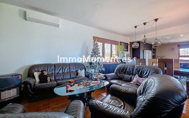 Resale - Detached villa - Pinoso - Pinoso Centro