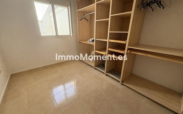 Wiederverkauf - Wohnung -   Inländisch - Alhaurín el Grande Centro