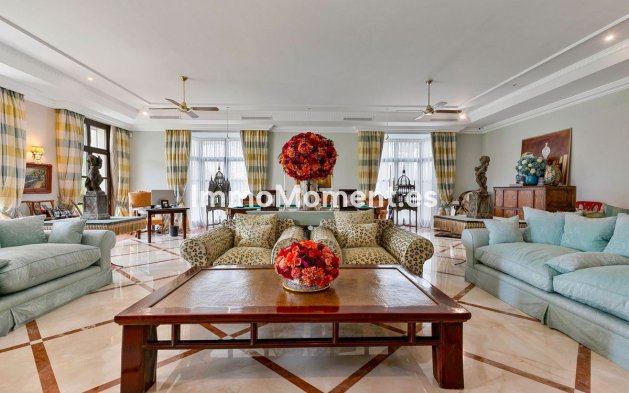 Wiederverkauf - Freistehende Villa - Marbella - Guadalmina Baja