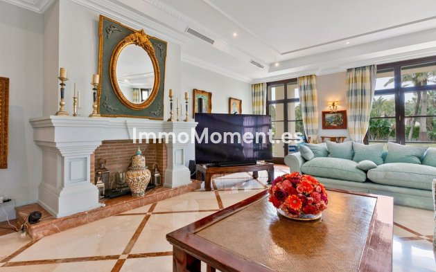 Wiederverkauf - Freistehende Villa - Marbella - Guadalmina Baja
