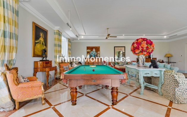 Wiederverkauf - Freistehende Villa - Marbella - Guadalmina Baja