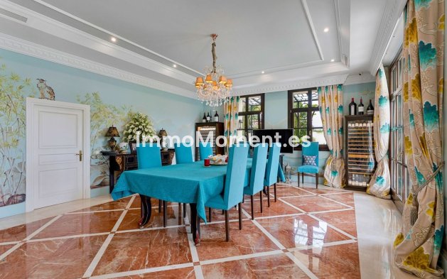 Wiederverkauf - Freistehende Villa - Marbella - Guadalmina Baja