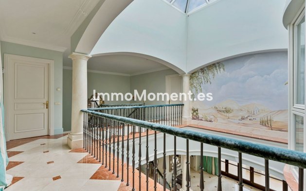 Wiederverkauf - Freistehende Villa - Marbella - Guadalmina Baja