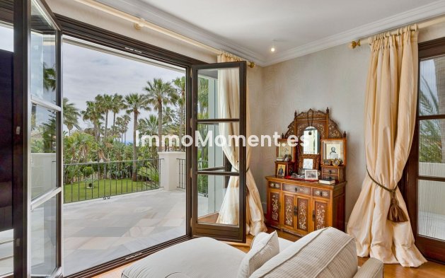 Wiederverkauf - Freistehende Villa - Marbella - Guadalmina Baja
