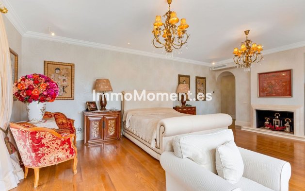 Wiederverkauf - Freistehende Villa - Marbella - Guadalmina Baja