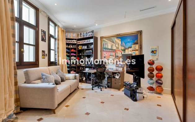 Wiederverkauf - Freistehende Villa - Marbella - Guadalmina Baja