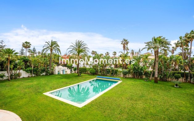 Wiederverkauf - Freistehende Villa - Marbella - Guadalmina Baja