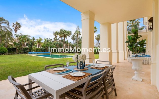 Wiederverkauf - Freistehende Villa - Marbella - Guadalmina Baja
