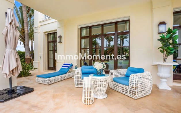 Wiederverkauf - Freistehende Villa - Marbella - Guadalmina Baja