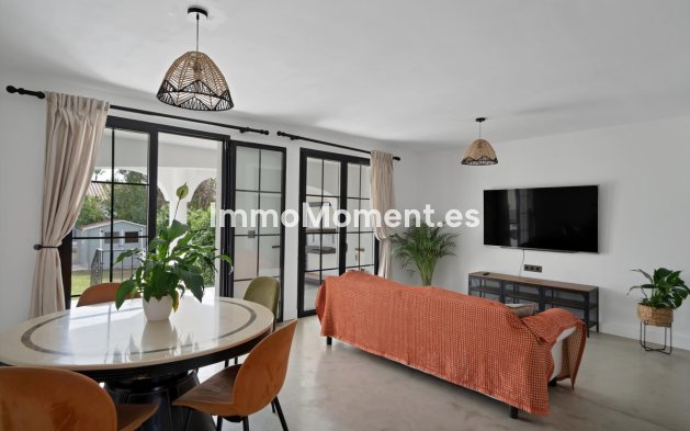 Wiederverkauf - Reihenhaus - Estepona  - Estepona Centro