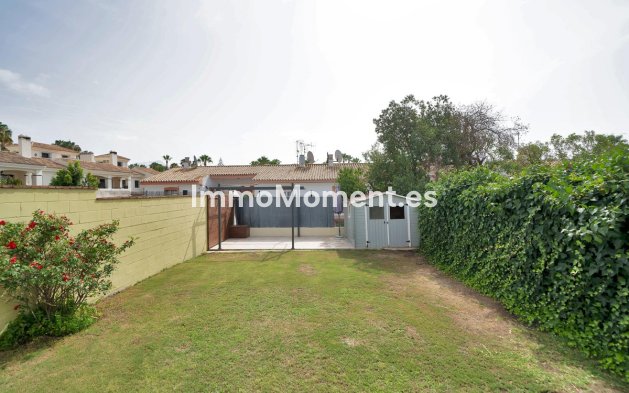 Wiederverkauf - Reihenhaus - Estepona  - Estepona Centro
