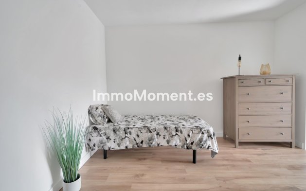 Wiederverkauf - Reihenhaus - Estepona  - Estepona Centro