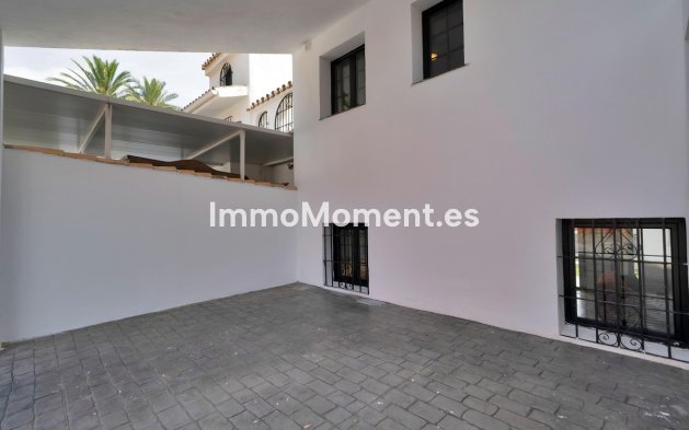 Wiederverkauf - Reihenhaus - Estepona  - Estepona Centro