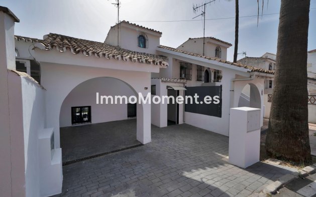 Wiederverkauf - Reihenhaus - Estepona  - Estepona Centro