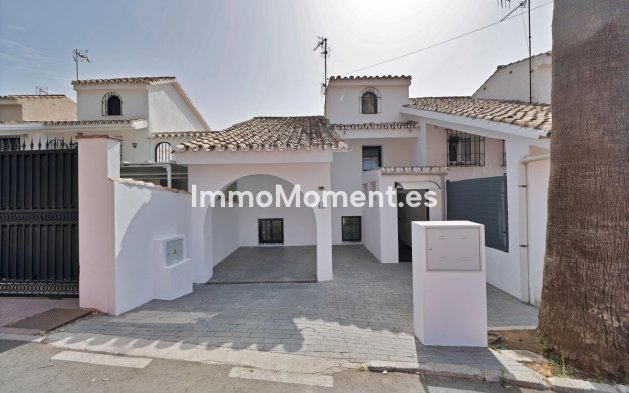 Wiederverkauf - Reihenhaus - Estepona  - Estepona Centro
