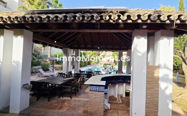 Revente - Appartement - Marbella - Nueva Andalucía
