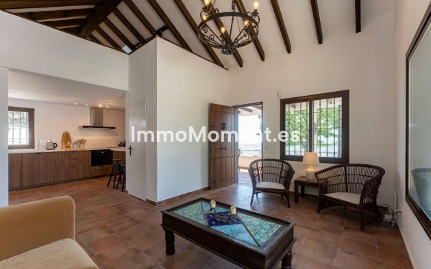 Revente - Maison de campagne - Intérieur                       - Monda