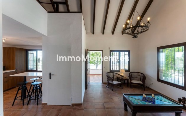 Revente - Maison de campagne - Intérieur                       - Monda