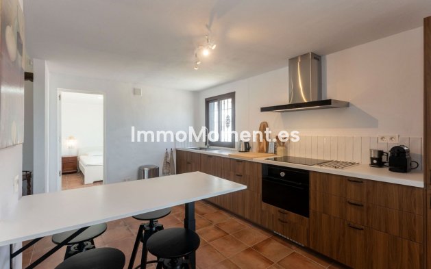 Revente - Maison de campagne - Intérieur                       - Monda
