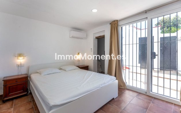 Revente - Maison de campagne - Intérieur                       - Monda