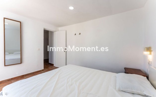 Revente - Maison de campagne - Intérieur                       - Monda