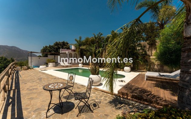Revente - Maison de campagne - Intérieur                       - Monda