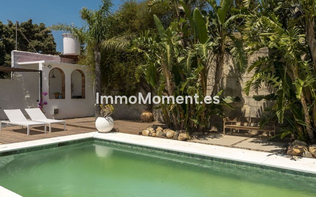 Revente - Maison de campagne - Intérieur                       - Monda