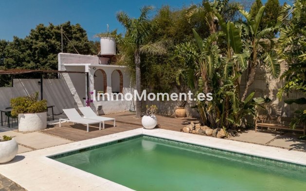 Revente - Maison de campagne - Intérieur                       - Monda
