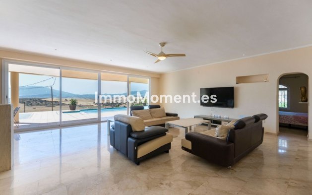 Resale - Country house - Inland  - Cártama Centro