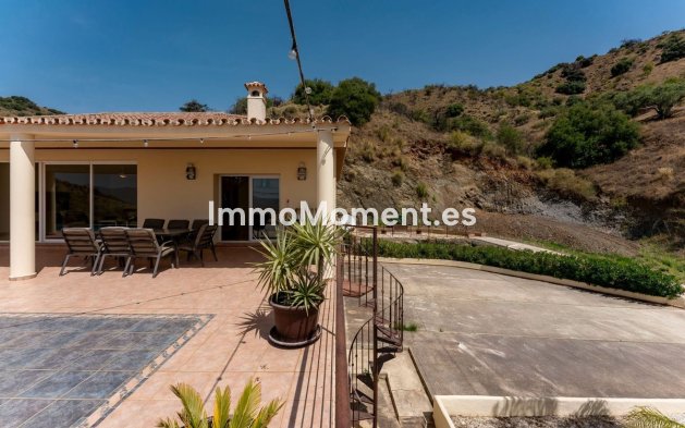 Resale - Country house - Inland  - Cártama Centro