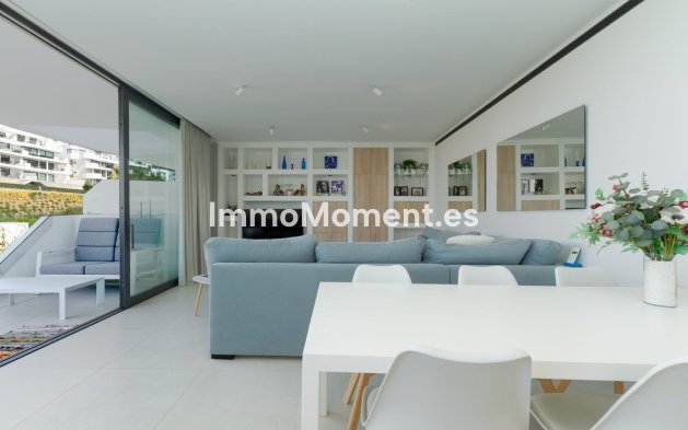 Resale - Apartment - Fuengirola - Higueron