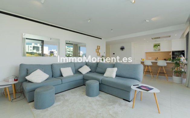 Resale - Apartment - Fuengirola - Higueron