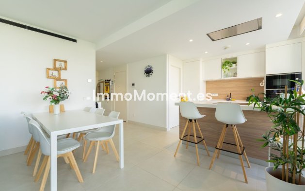 Resale - Apartment - Fuengirola - Higueron