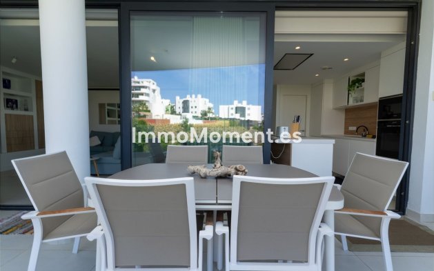 Resale - Apartment - Fuengirola - Higueron