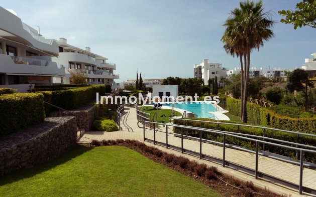 Resale - Apartment - Fuengirola - Higueron