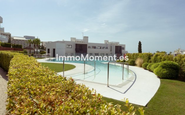 Resale - Apartment - Fuengirola - Higueron