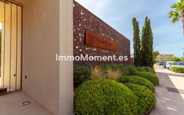 Resale - Apartment - Fuengirola - Higueron