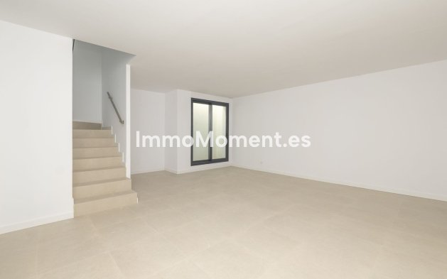 Bestaande woning - Vrijstaande villa - Estepona  - Estepona Centro