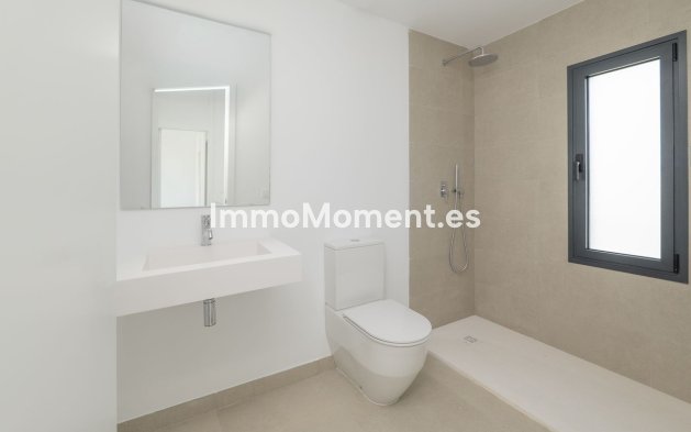 Bestaande woning - Vrijstaande villa - Estepona  - Estepona Centro