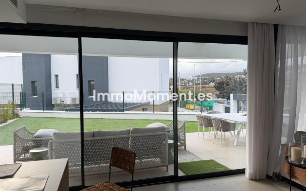 Bestaande woning - Vrijstaande villa - Estepona  - Estepona Centro